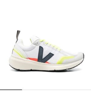 NEW Never Worn Veja - Condor 2 Alveomesh (Size EUR36)
